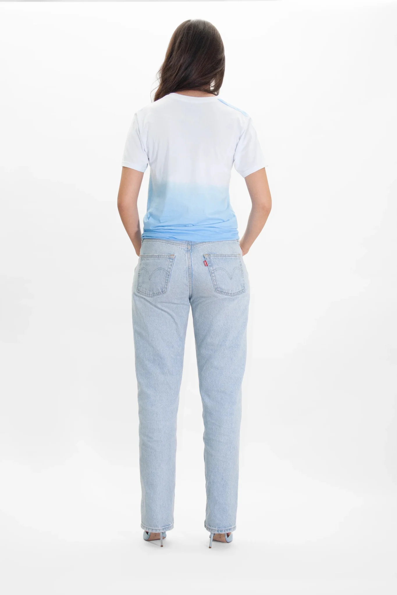 Light Worker T-Shirt in Atmosphere - Image 4