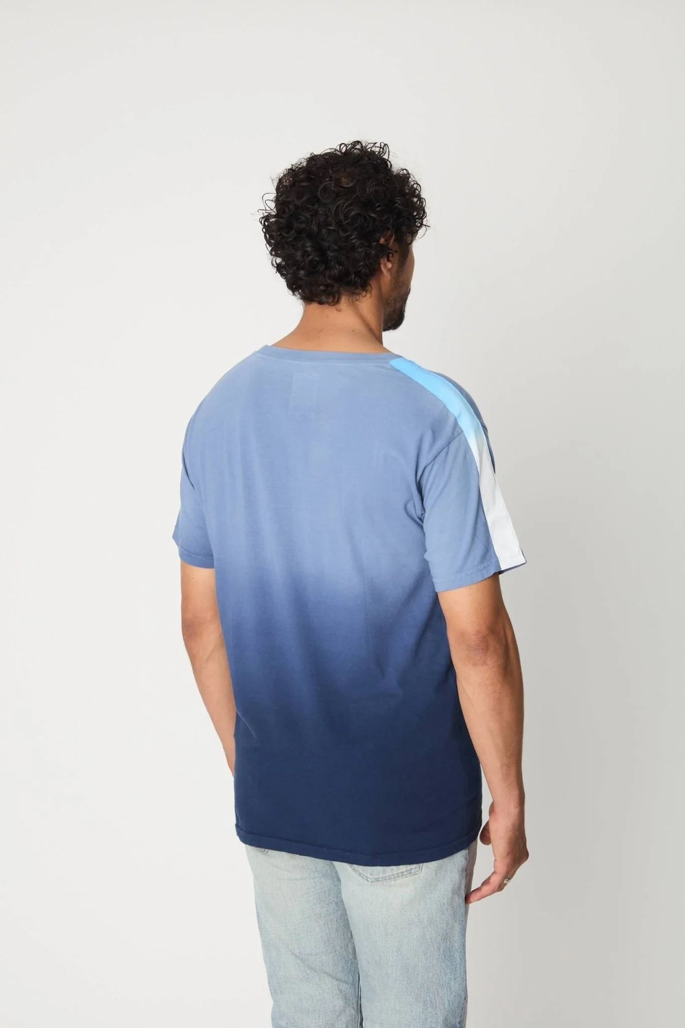 Light Worker T-Shirt in Storm - Image 3