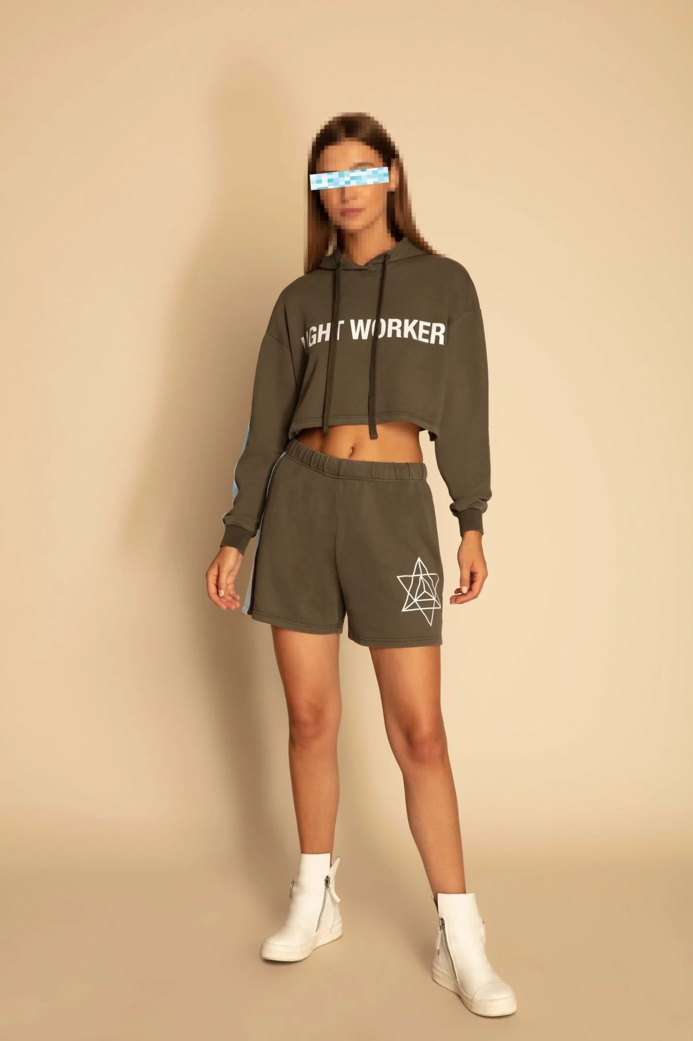 Women's Light Worker Cropped Hoodie in Caladan - Image 5